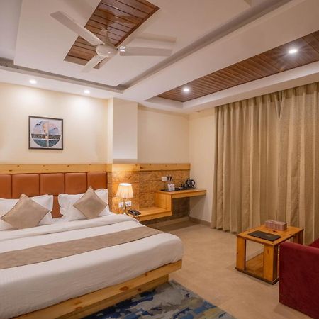 Perfectstayz Vista 5 Min Walk To Mall Road Mussoorie Bagian luar foto